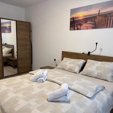 Panda - Free Parking Appartement Pula