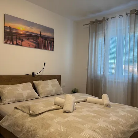 Apartman Panda Apartment